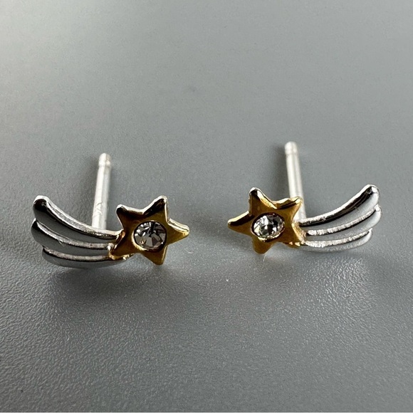 Sterling Silver Two Tone Shooting Star Studs - Picture 8 of 12